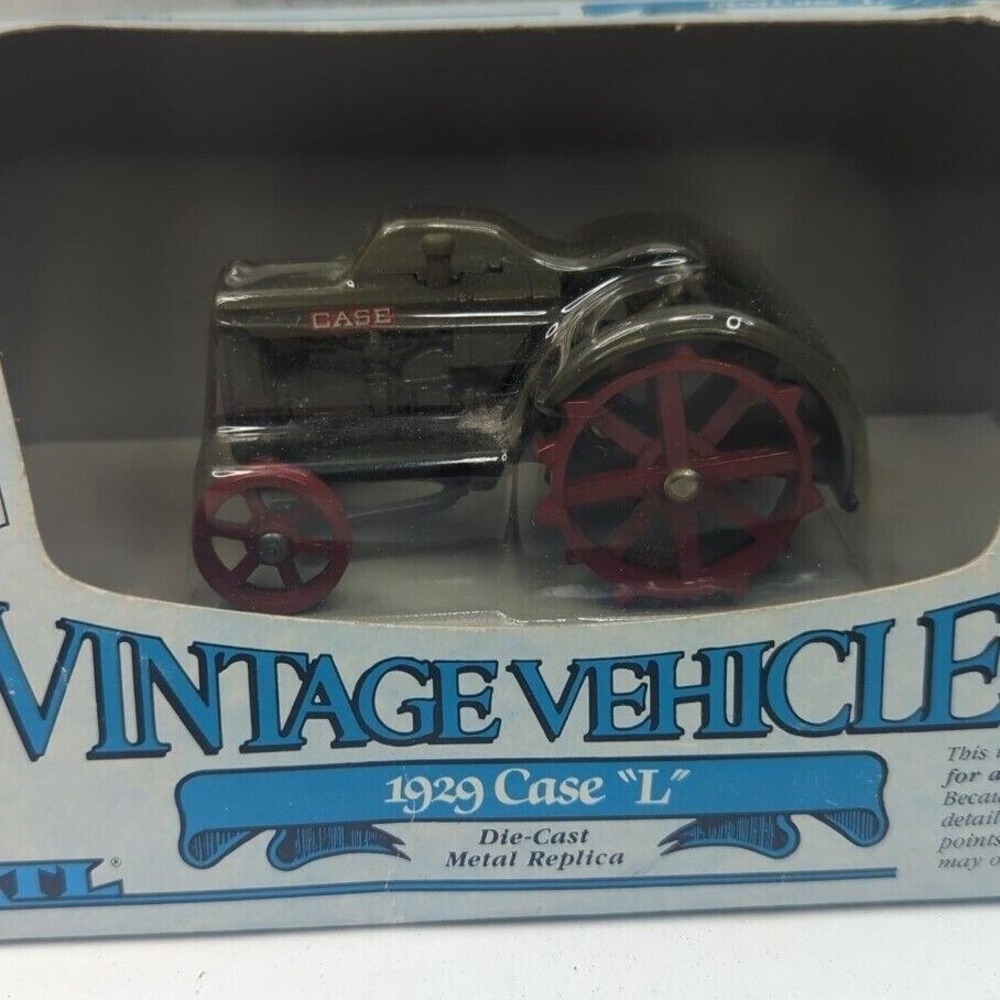 Ertl Vintage Vehicles 1929 Case L Die-Cast Metal Replica Tractor 2554 Grey Red‎